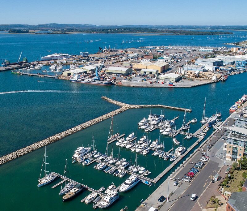 Generating sustained growth through PPC and Email Marketing.